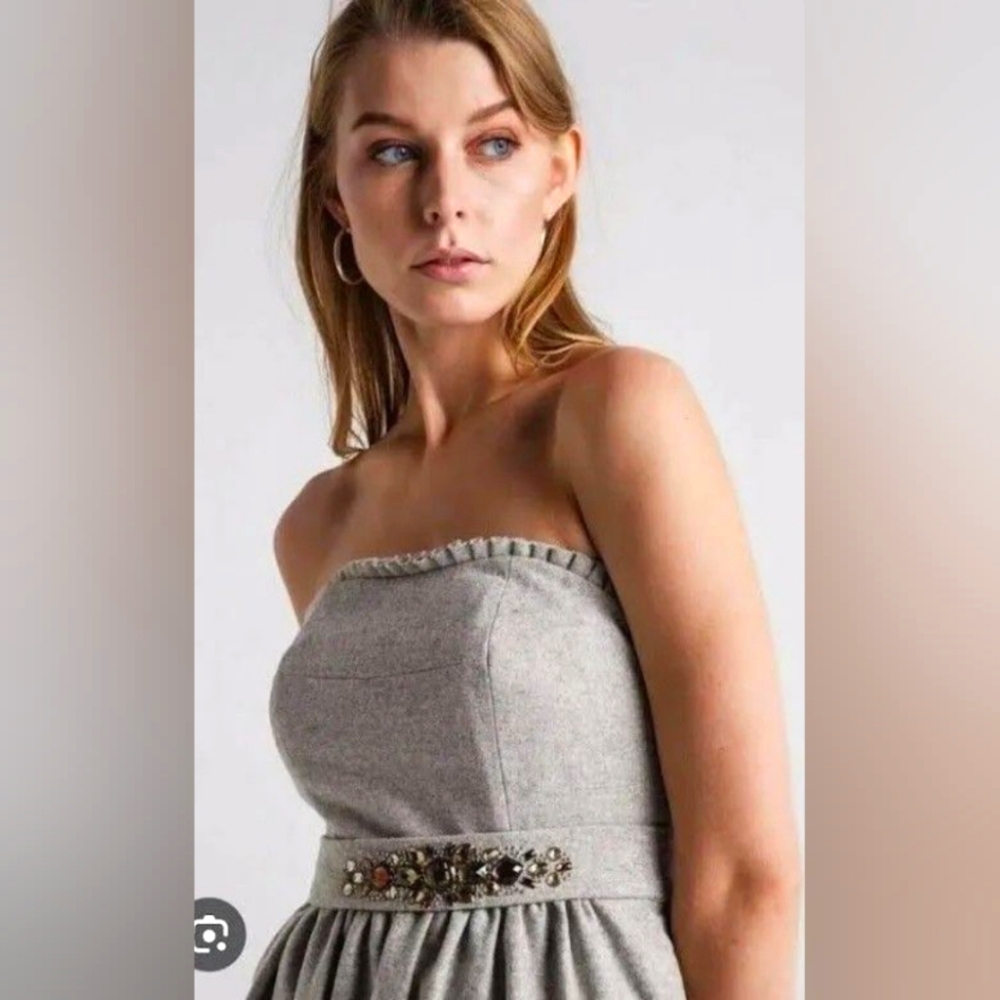 Banana Republic grey wool and rhinestoned party dress Size 8
